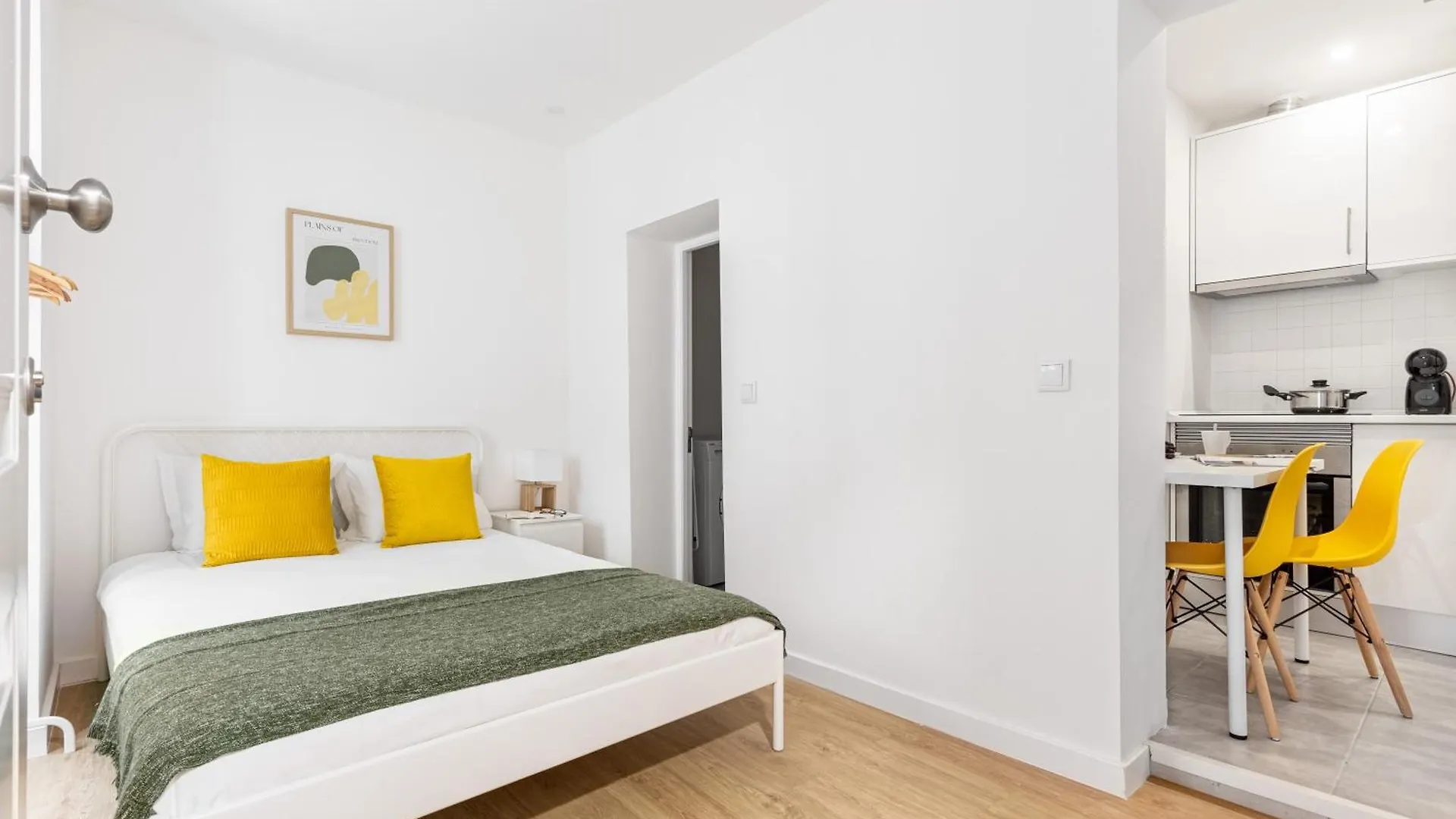 Apartment Alcantara Cozy Studios Lisbon